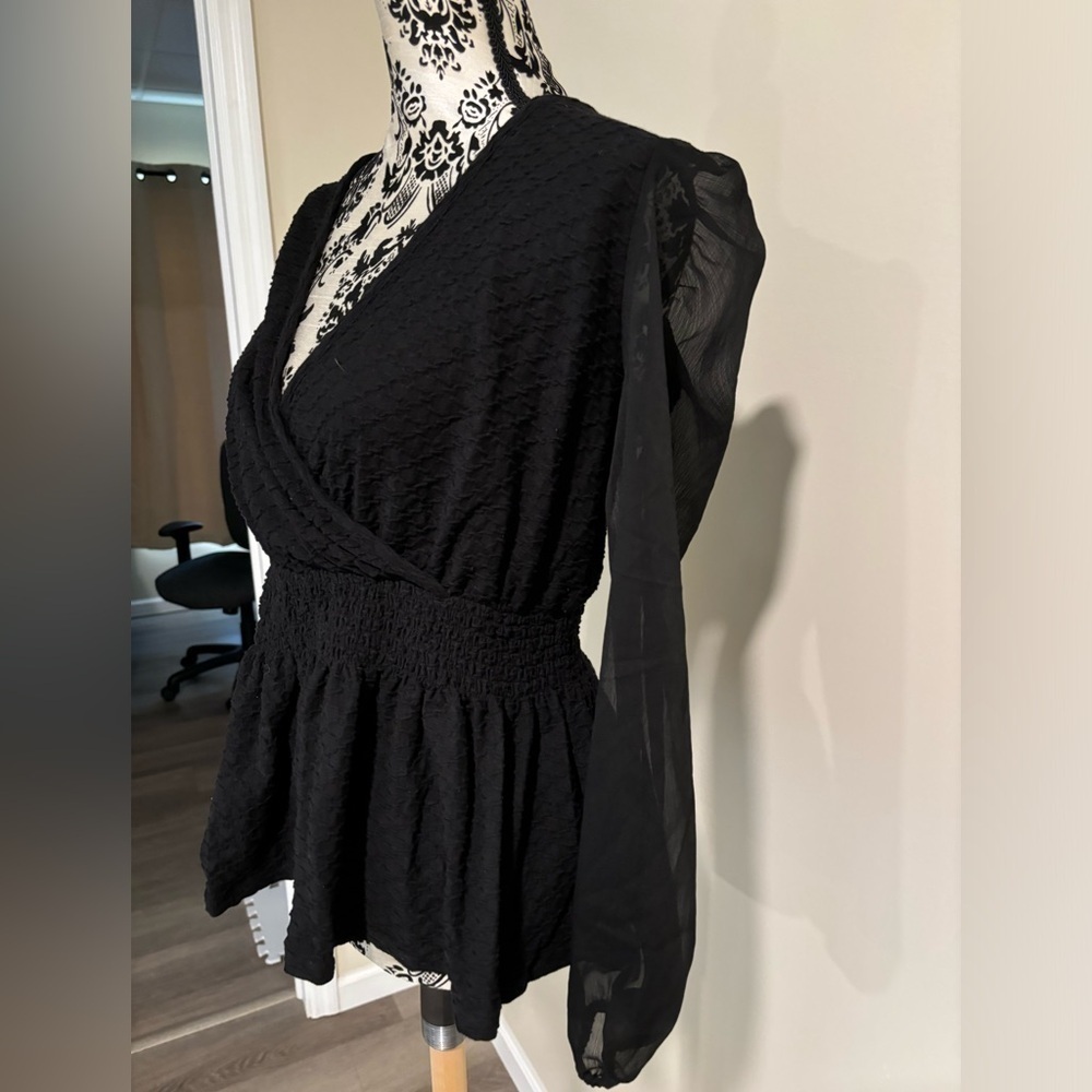 Maurice’s smocked waist blouse - Picture 6 of 8